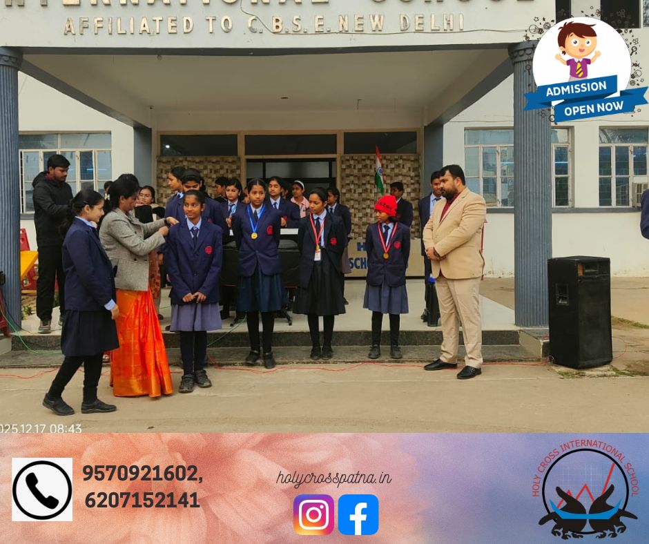 GIRLS BADMINTON WINNING MOMENT